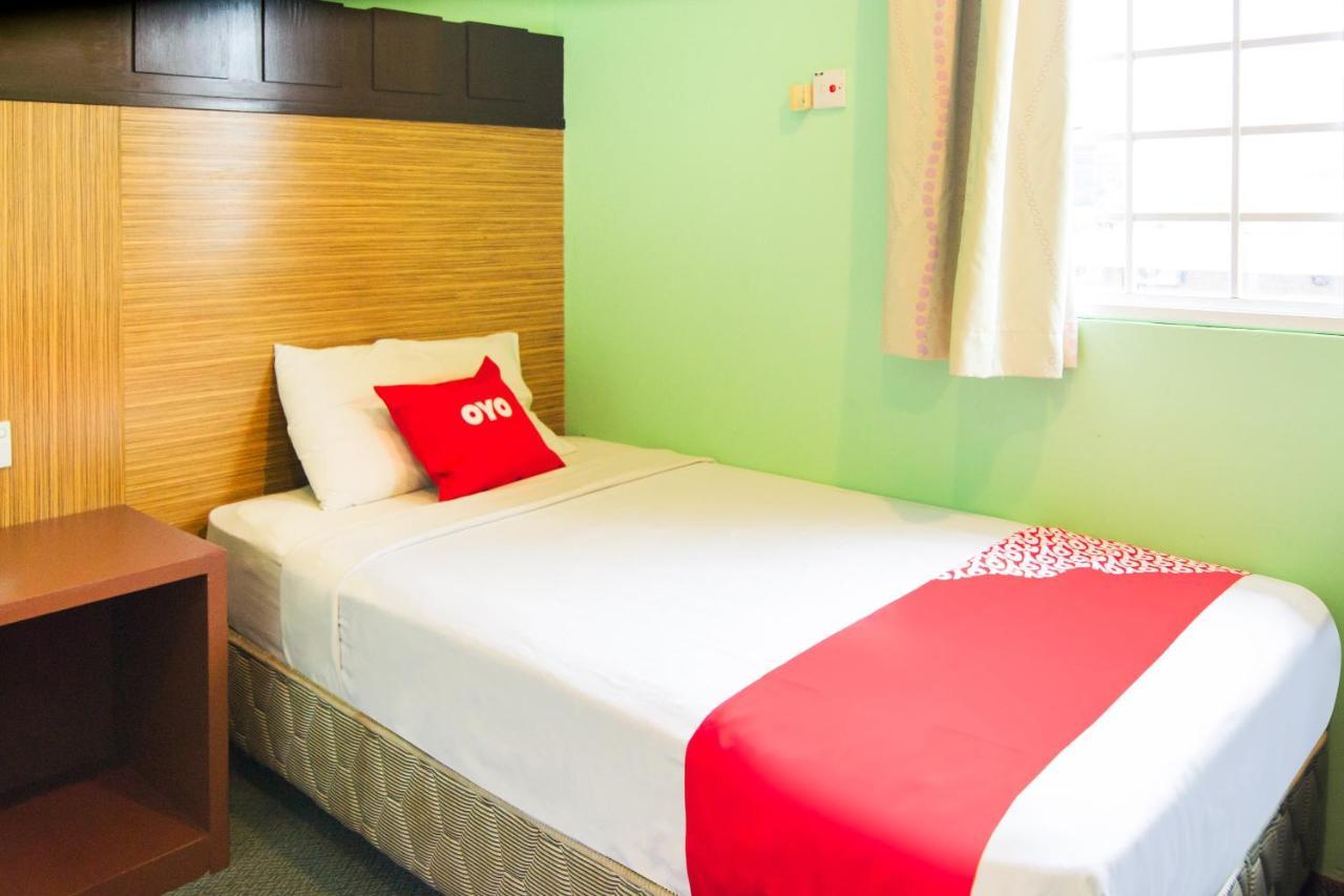 โอโย 89408 รอยัล โฮเต็ล Hotel Keningau ภายนอก รูปภาพ